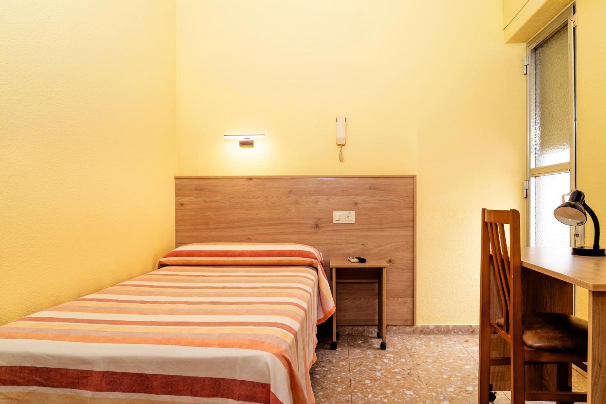 Hotel Borja El Puig  Eksteriør bilde